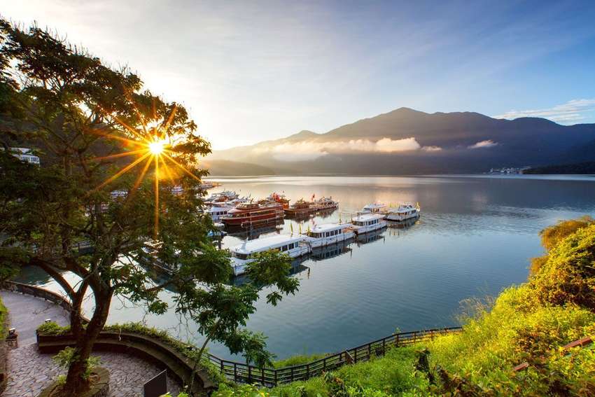 Sun Moon Lake<br>
